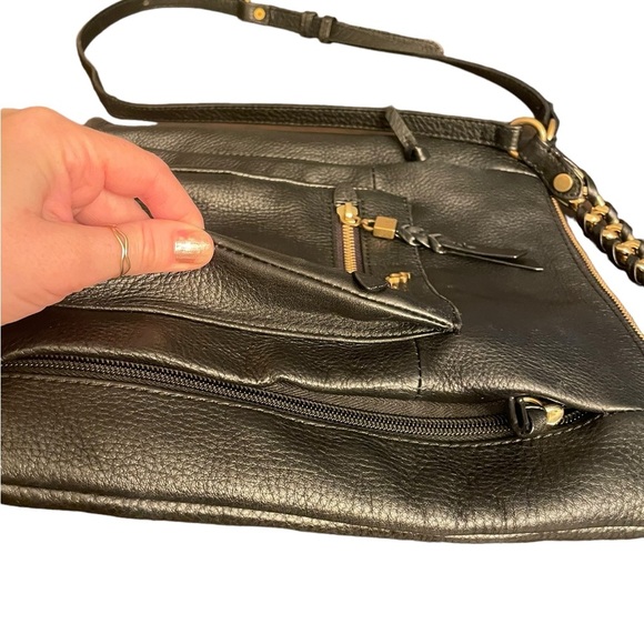 Elliott Luca black leather crossbody - Picture 6 of 9